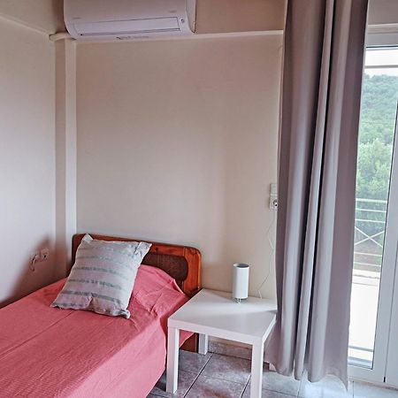 Zoi'S Hοuse.Vacation Home In Mani Near Vathi Beach Екстер'єр фото