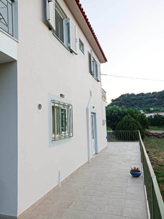 Zoi'S Hοuse.Vacation Home In Mani Near Vathi Beach Екстер'єр фото