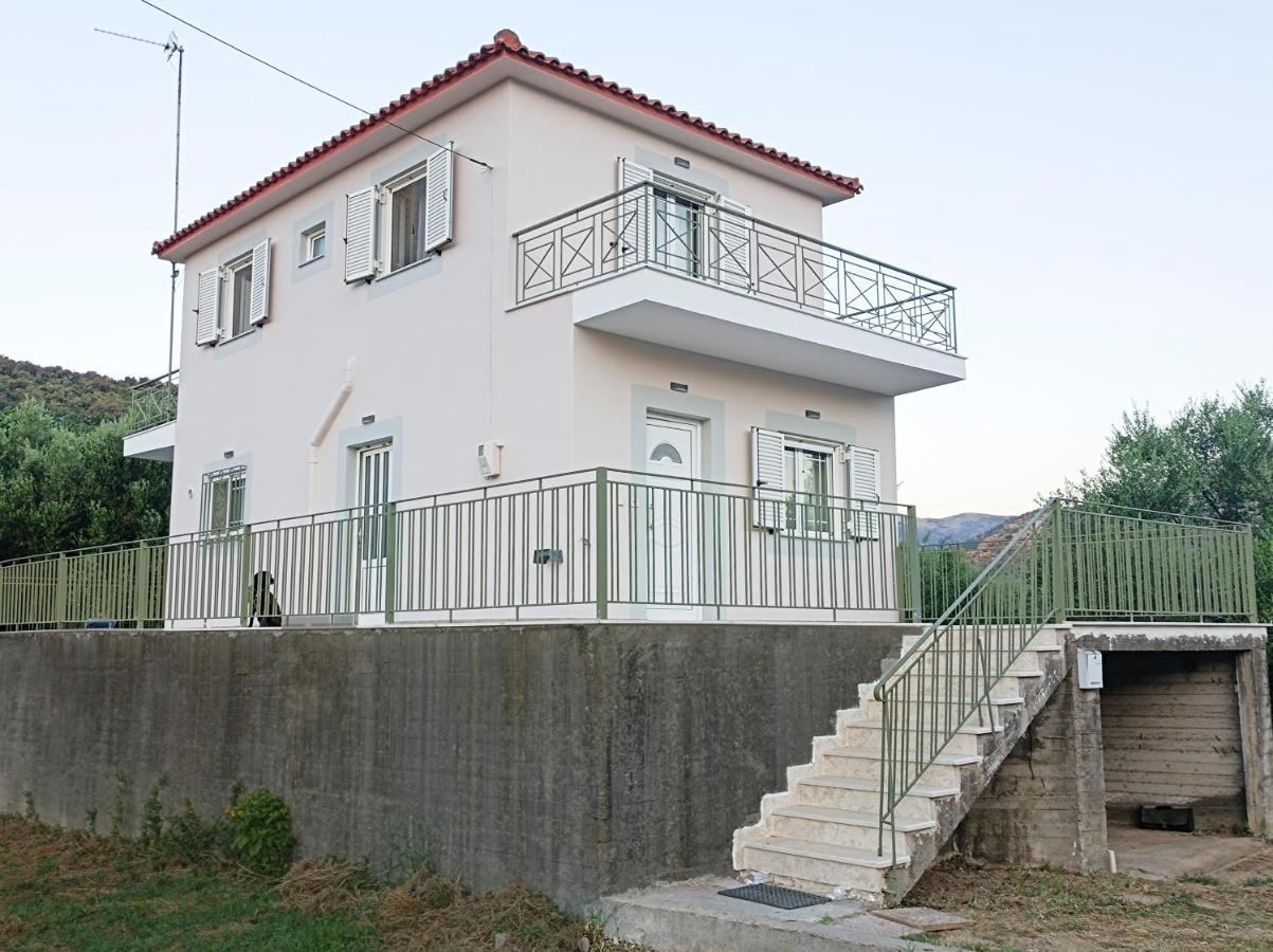 Zoi'S Hοuse.Vacation Home In Mani Near Vathi Beach Екстер'єр фото
